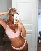 Анкета проститутки Каролина - метро Новокосино, возраст - 24